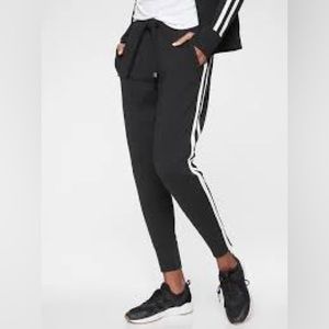 Athleta Womens Metro Track Trim Jogger in Black Size XS